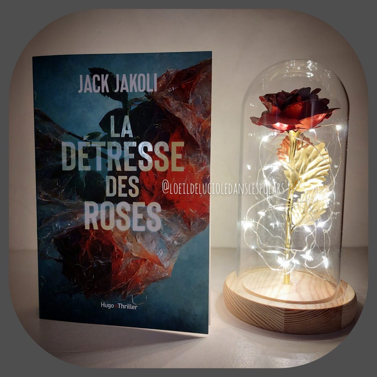 La détresse des roses de Jack Jakoli